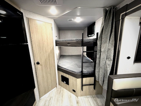 2026 East To West Della Terra 241BH RV Photo 3