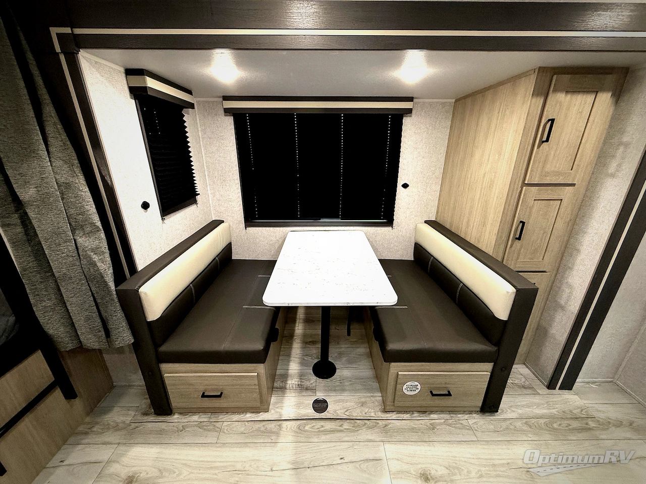 2026 East To West Della Terra 241BH Photo 7