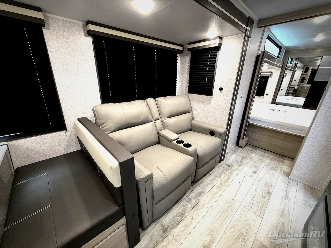 2026 East To West Della Terra 263RK Photo 14