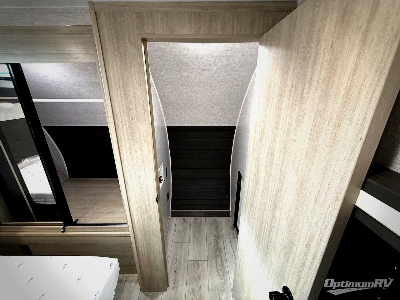 2026 East To West Della Terra 263RK Photo 23