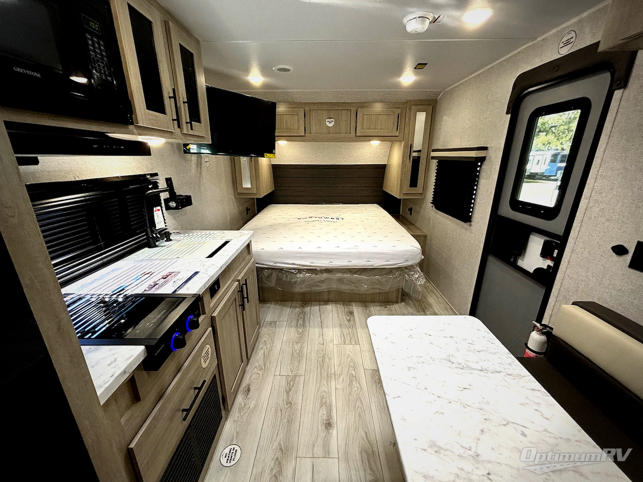 2026 East To West Della Terra 250QB Photo 4