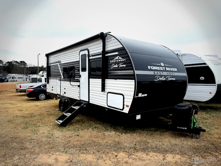 2026 East To West Della Terra 221ML RV Photo 1