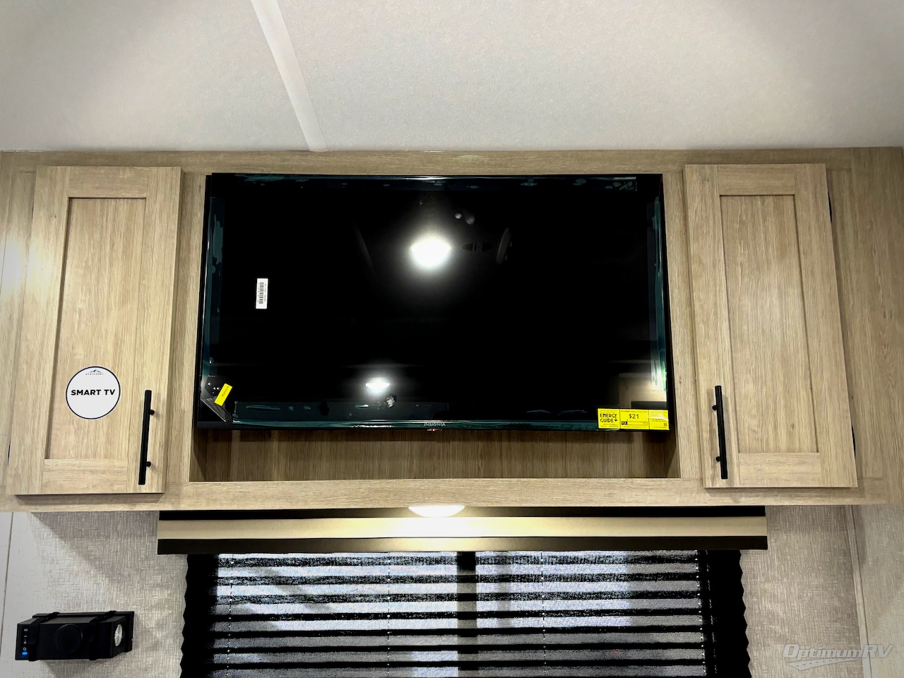 2026 East To West Della Terra 221ML Photo 9