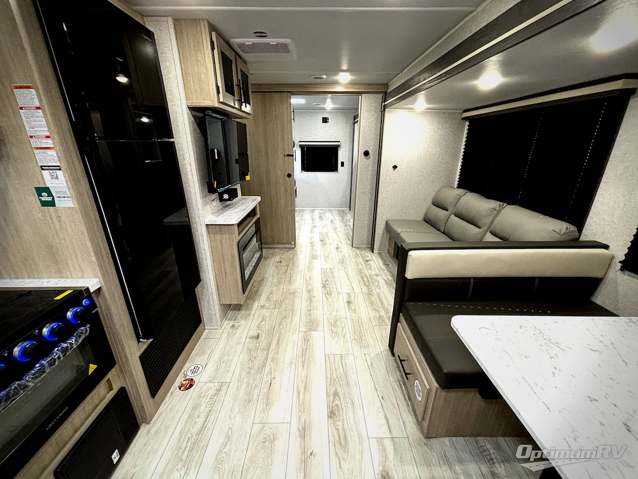 2026 East To West Della Terra 312BH Photo 4