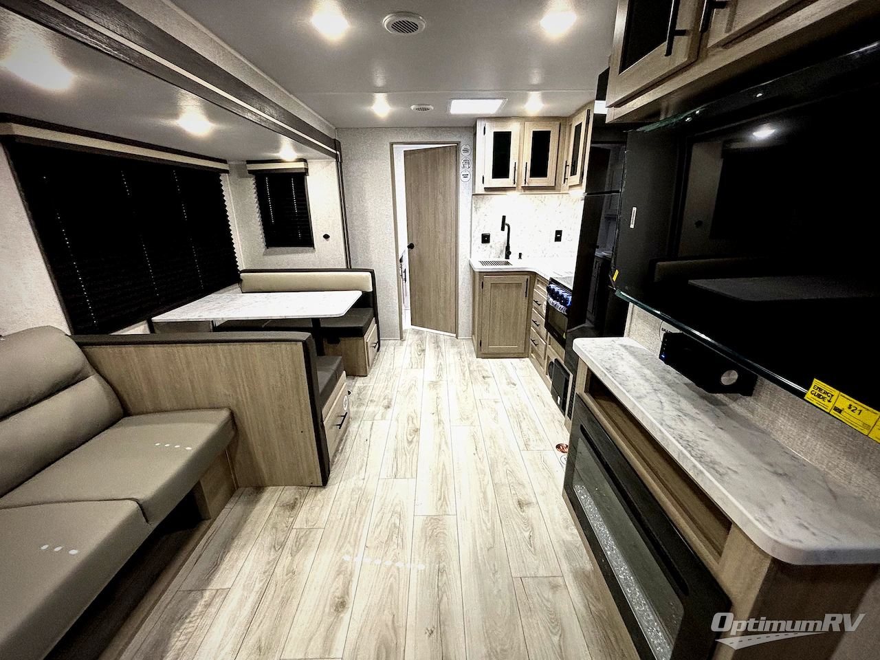 2026 East To West Della Terra 312BH Photo 5