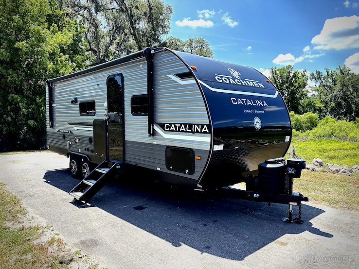 2025 Coachmen Catalina Legacy Edition 243RBS RV Photo 1