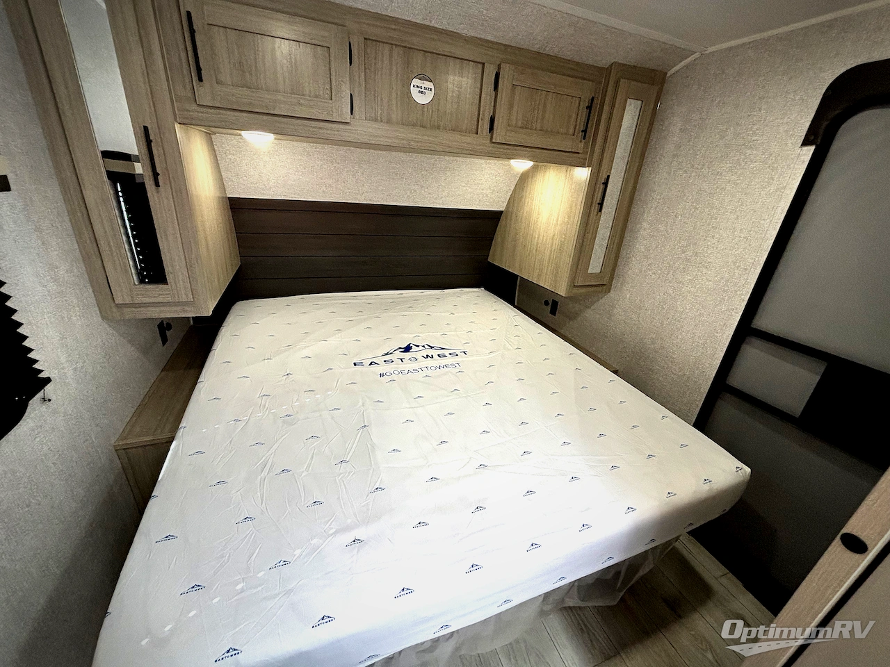 2026 East To West Della Terra 251RD Photo 7