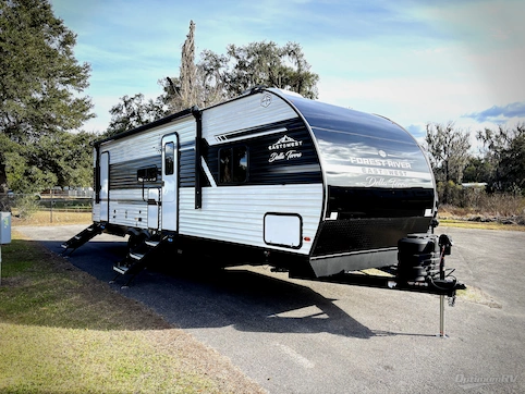 New 2026 East To West Della Terra 275BH Featured Photo