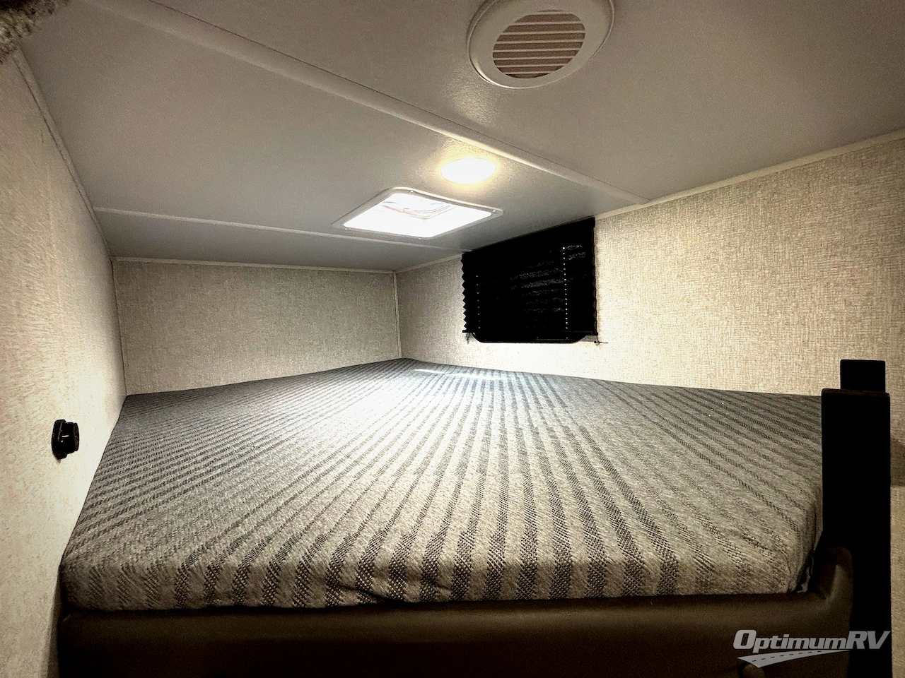 2026 East To West Della Terra 275BH Photo 14