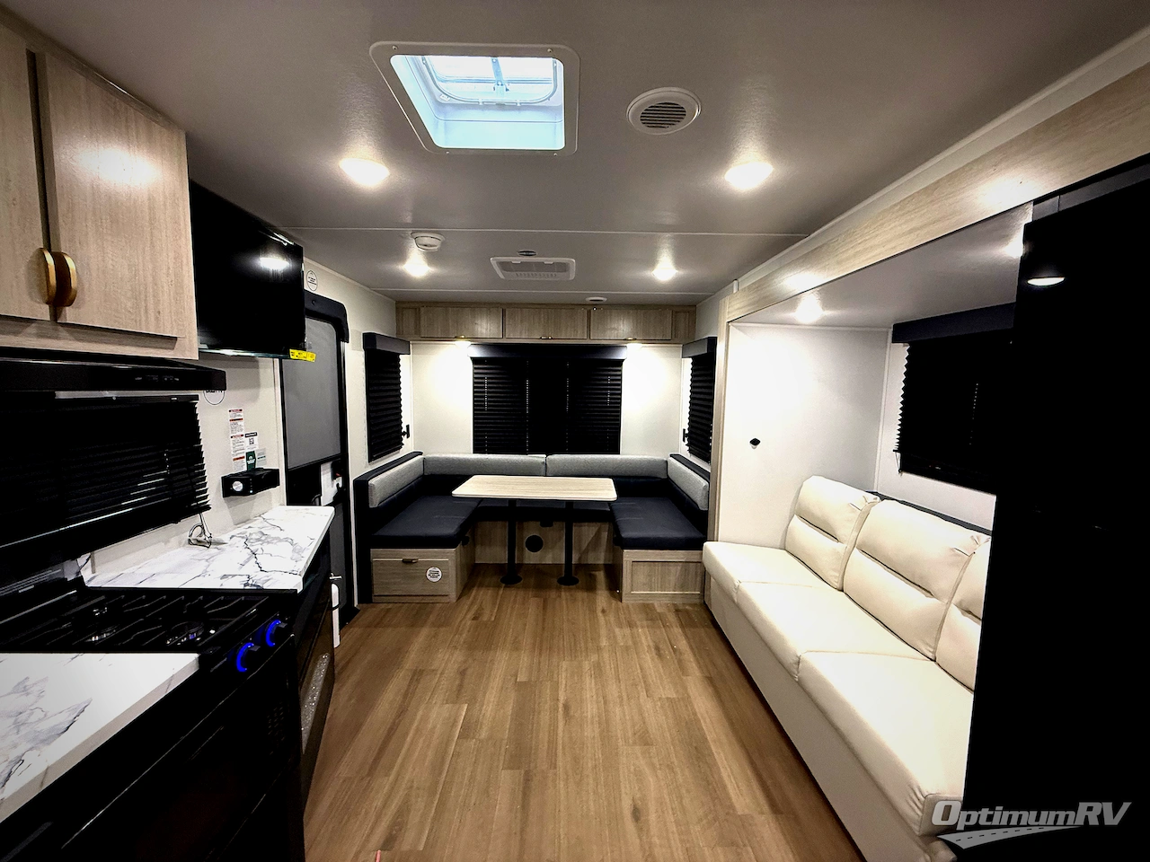 2026 East To West Acclaim 2500RD Photo 5