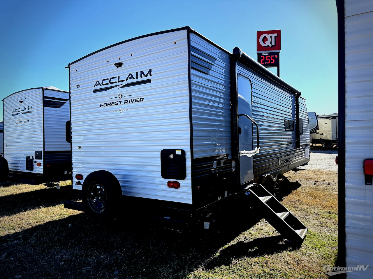 2026 East To West Acclaim 2600RB Photo 2