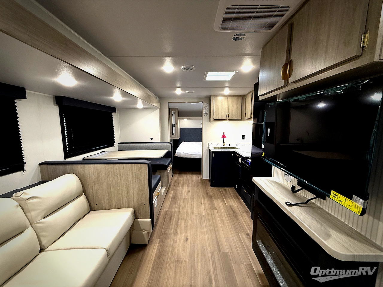 2026 East To West Acclaim 2600RB Photo 4