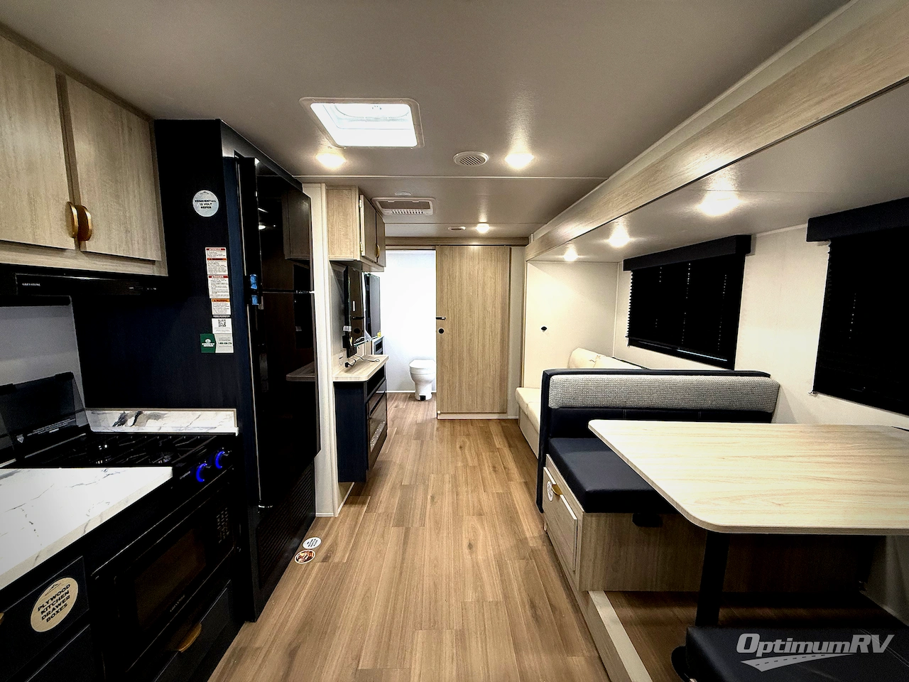 2026 East To West Acclaim 2600RB Photo 5