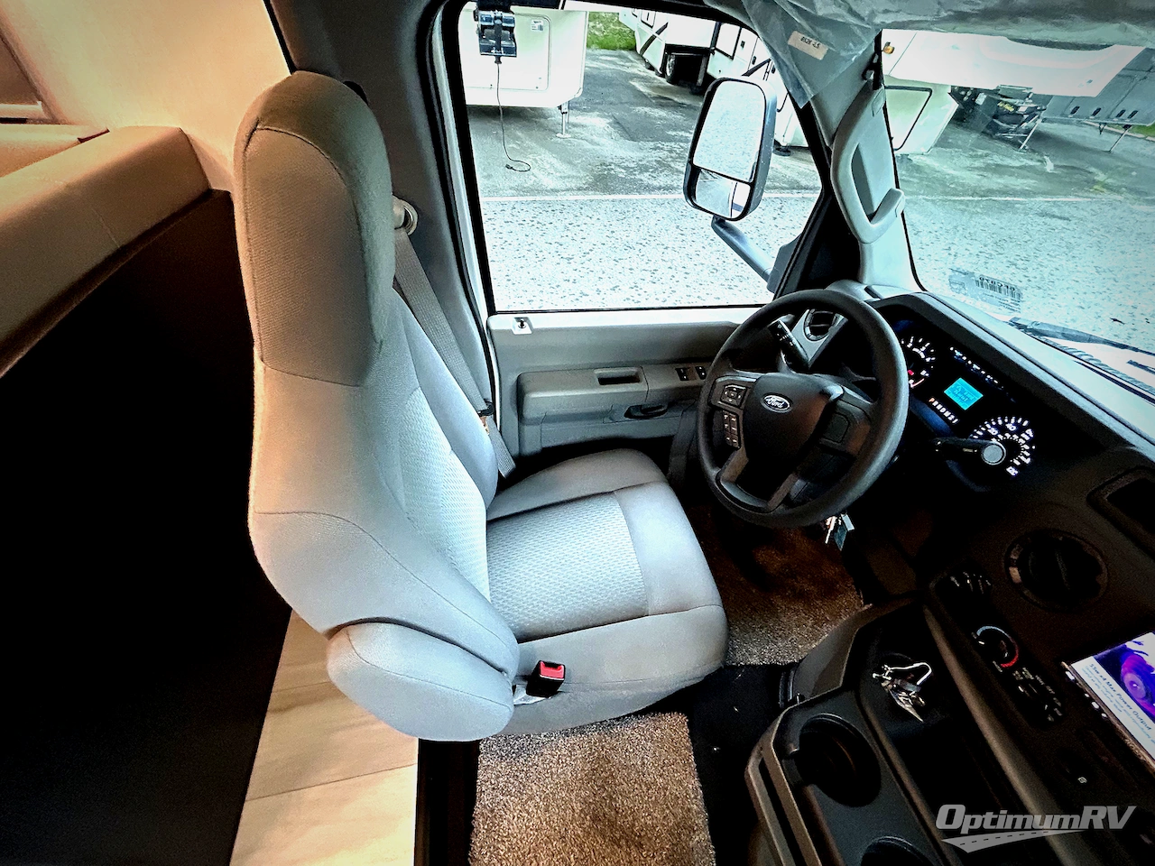 2026 Forest River Sunseeker 2350ALEF Photo 7