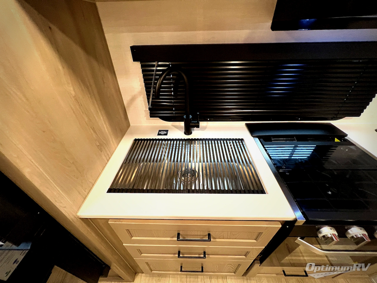 2026 Forest River Flagstaff Micro Lite 25SRK Photo 7