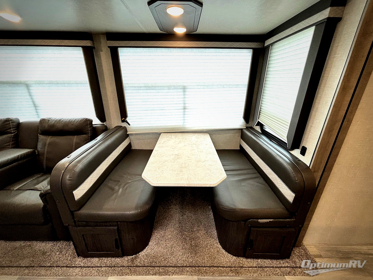 2021 Winnebago Towables Voyage 2831RB Photo 9