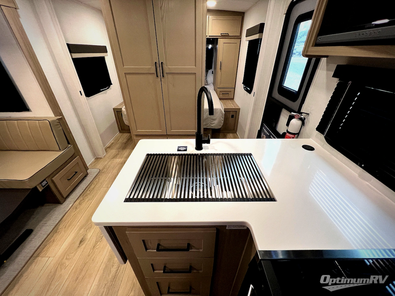 2026 Forest River Flagstaff Micro Lite 25DBH Photo 9