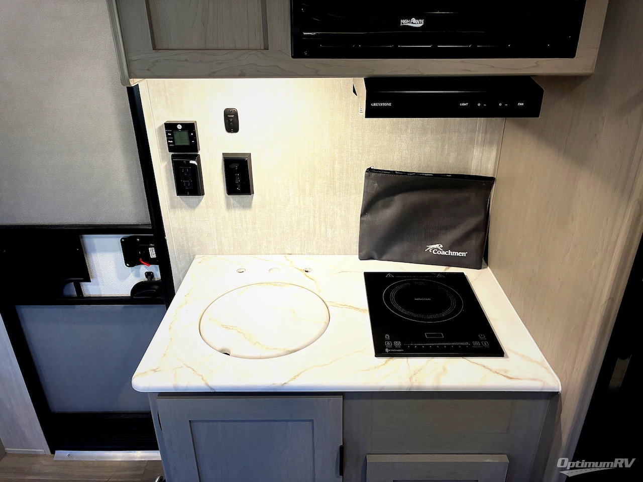 2025 Forest River Viking 4K Series 18DBS Photo 12