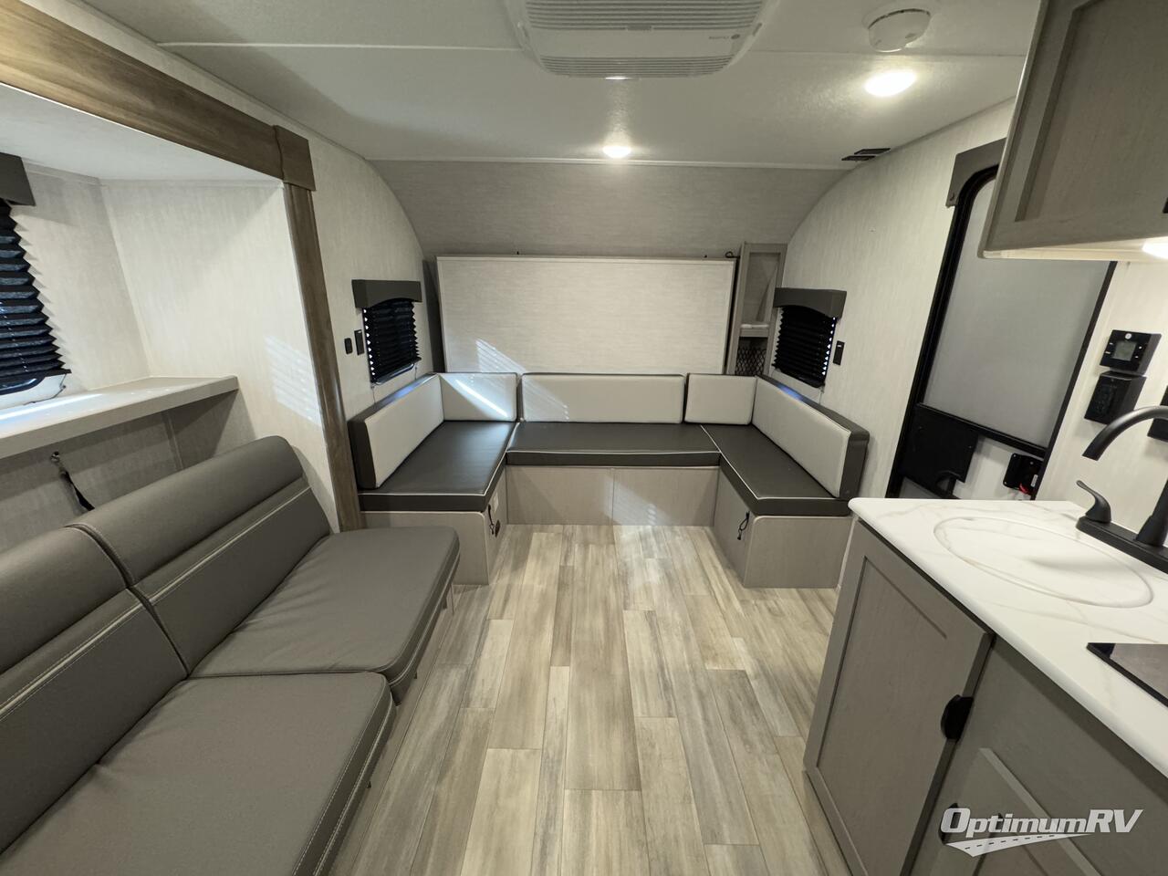 2025 Forest River Viking 4K Series 18DBS Photo 5