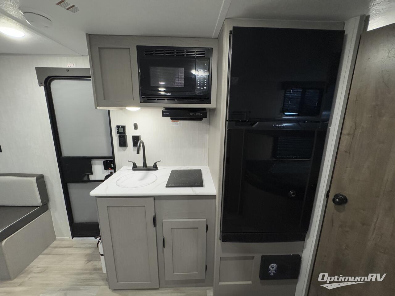 2025 Forest River Viking 4K Series 18DBS Photo 6
