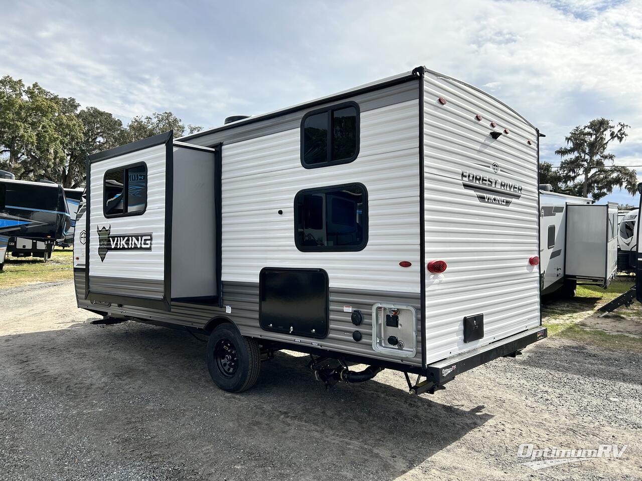 2025 Forest River Viking 4K Series 18DBS Photo 3