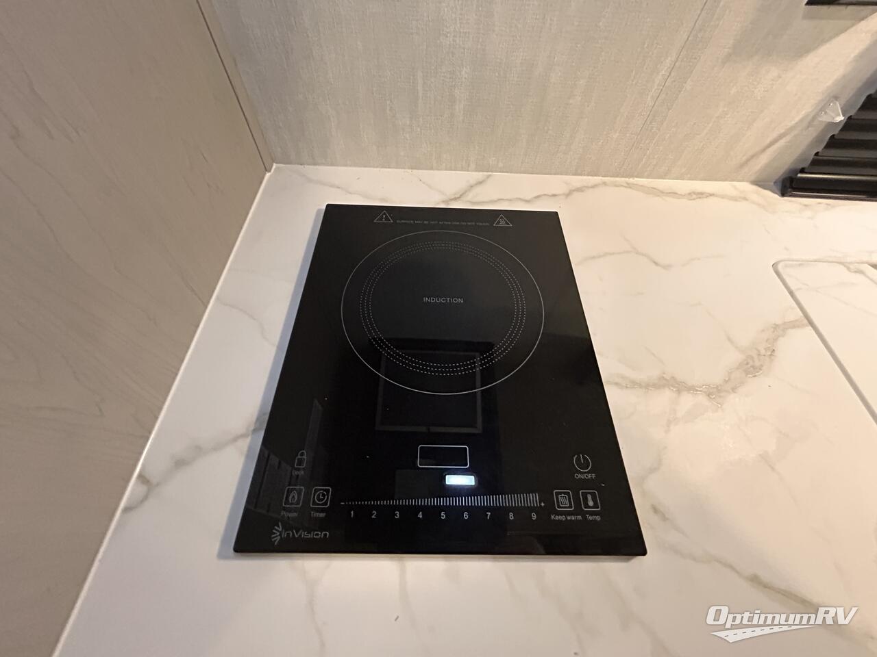 2025 Forest River Viking 5K Series 25QBH Photo 7