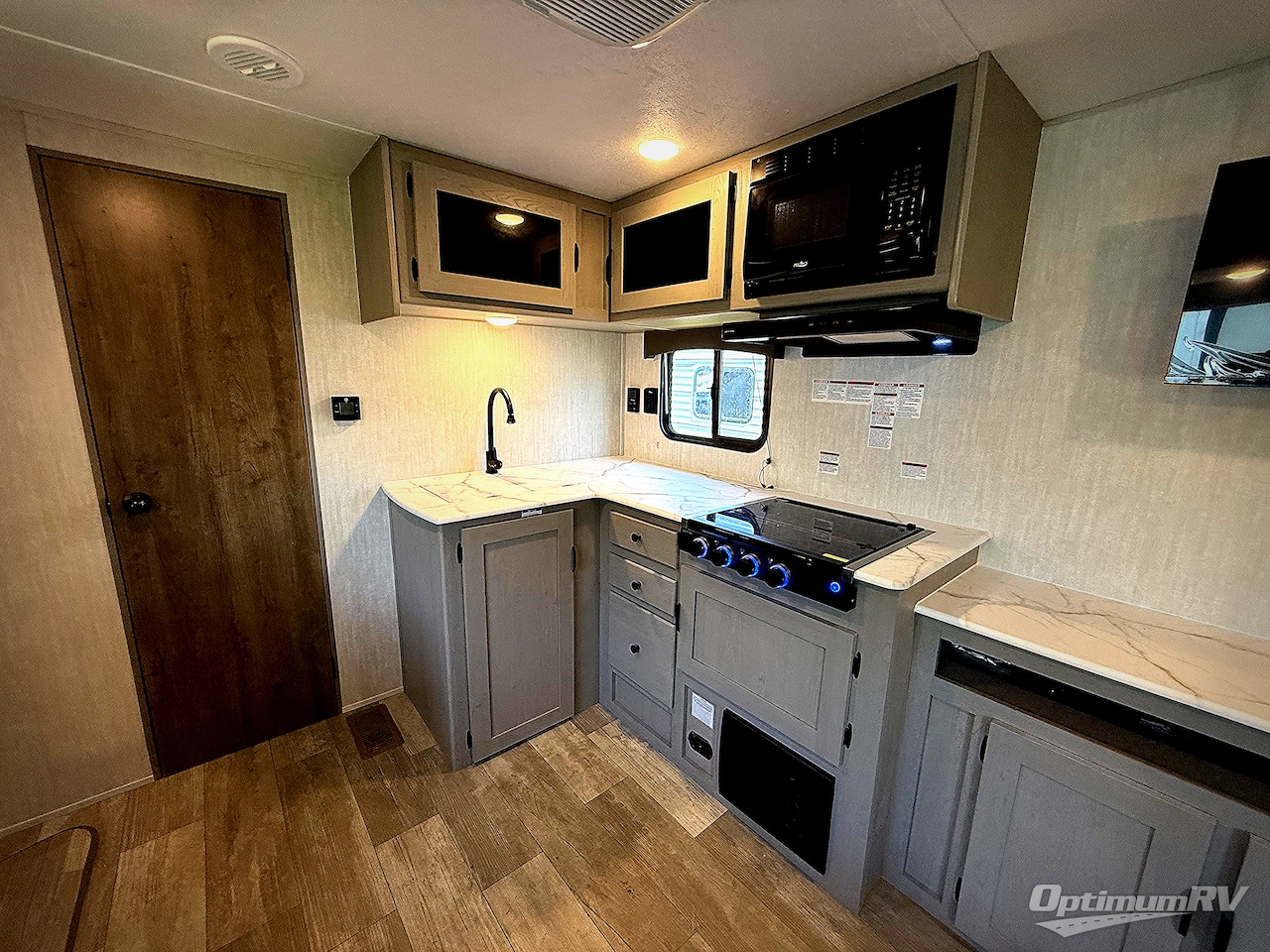 2025 Forest River Viking 6K Series 262BHS Photo 10