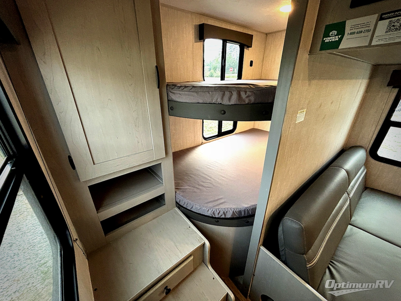 2025 Forest River Viking 6K Series 262BHS Photo 9