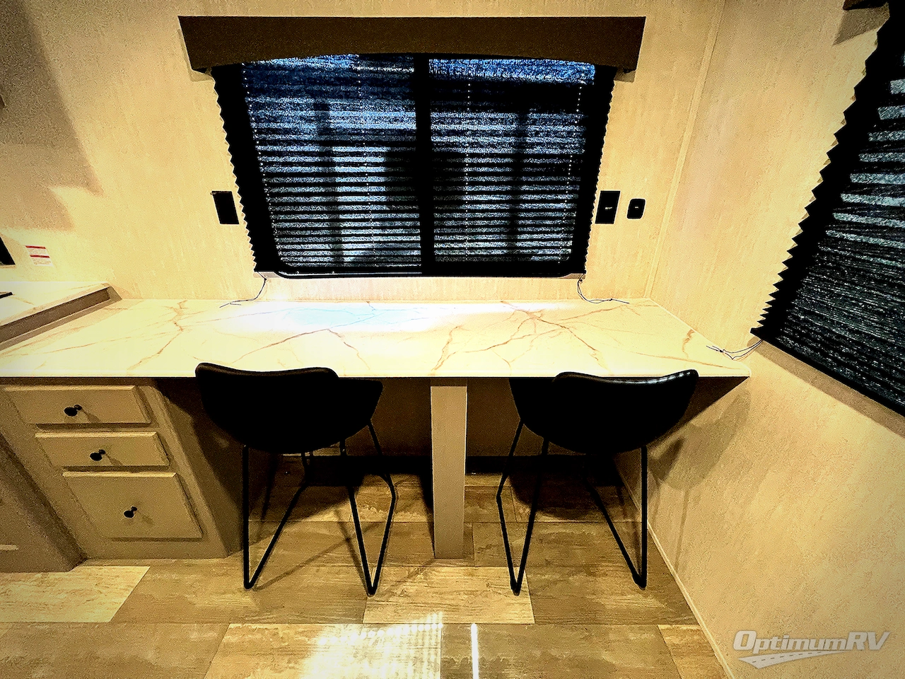 2025 Forest River Viking 5K Series 242MK Photo 11