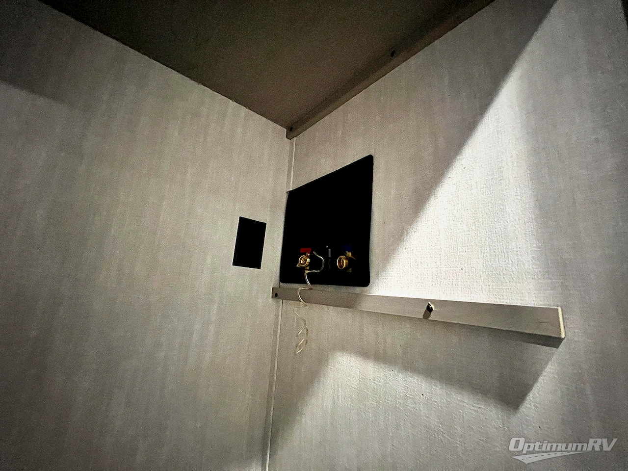 2025 Forest River Viking 5K Series 242MK Photo 15