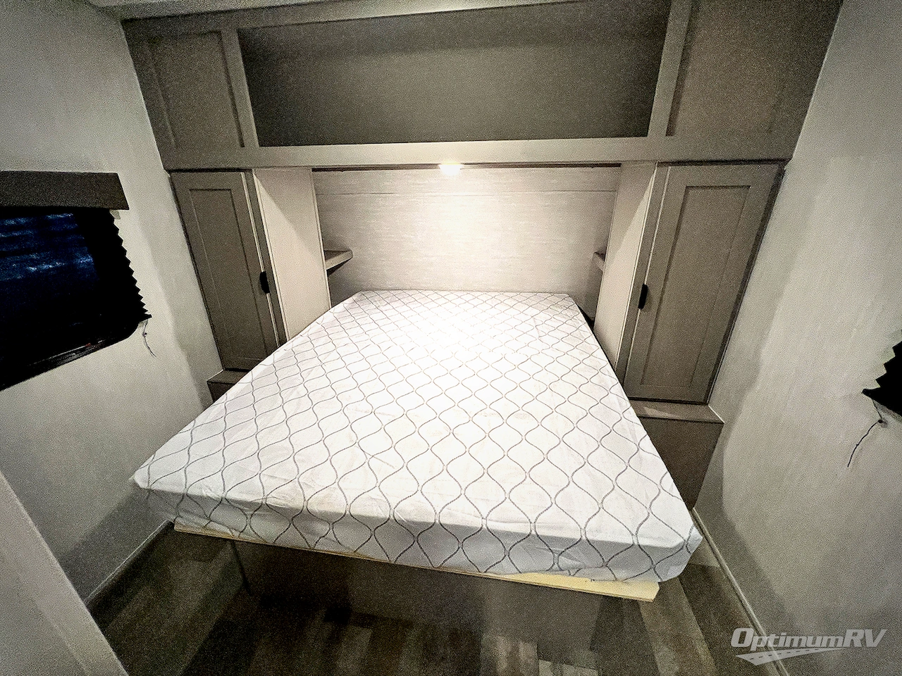 2025 Forest River Viking 5K Series 242MK Photo 22