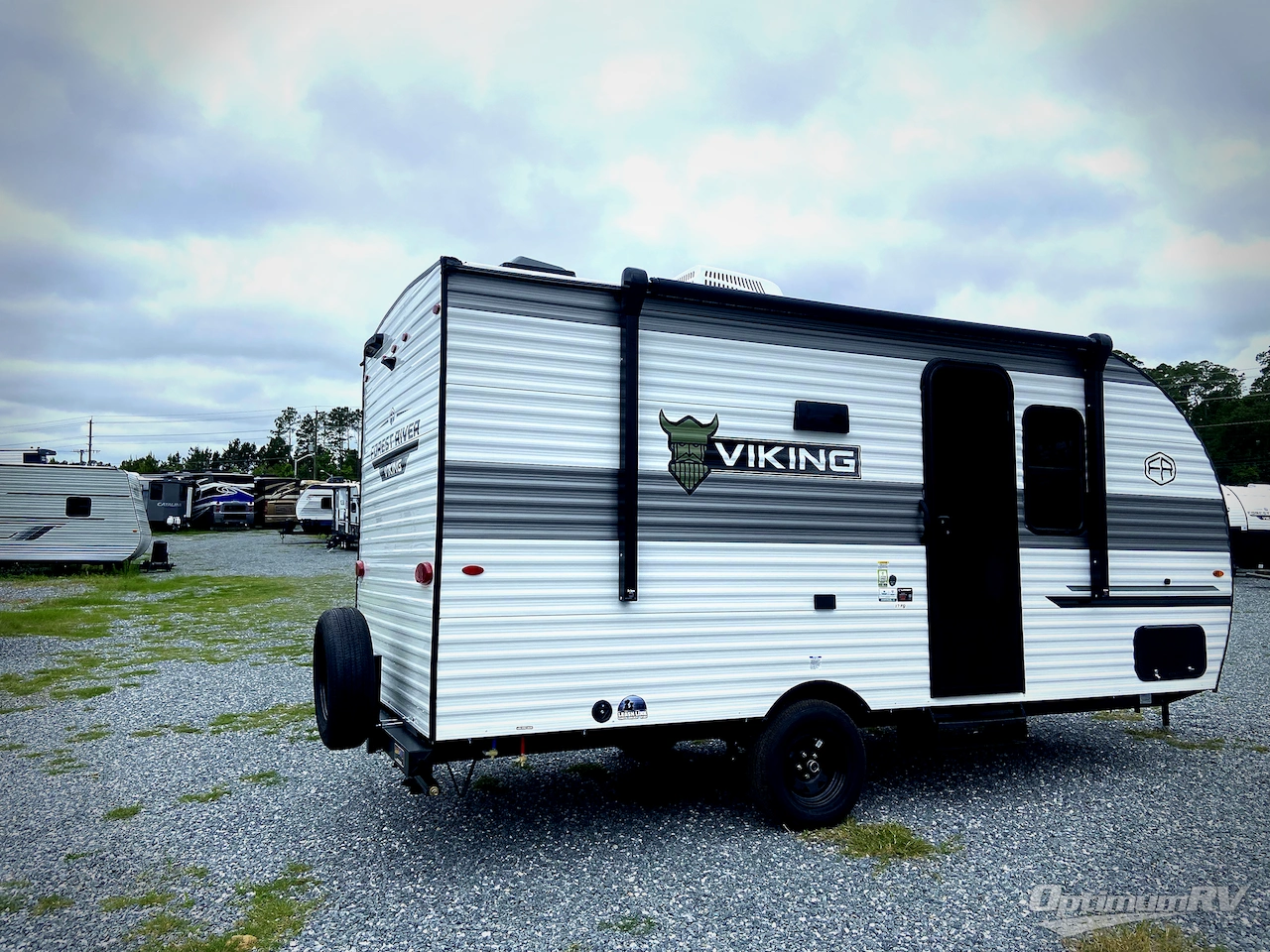 2025 Forest River Viking 3K Series 17SFQ Photo 4
