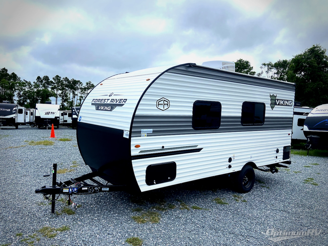 2025 Forest River Viking 3K Series 17SFQ Photo 8