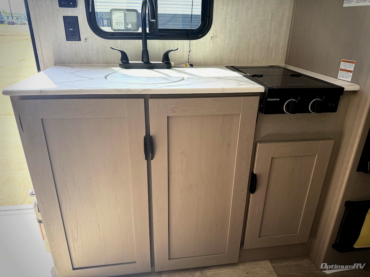 2025 Forest River Viking 4K Series 18BH Photo 9