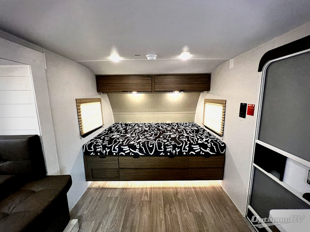 2026 Forest River Wildwood FSX 177ICE Photo 4