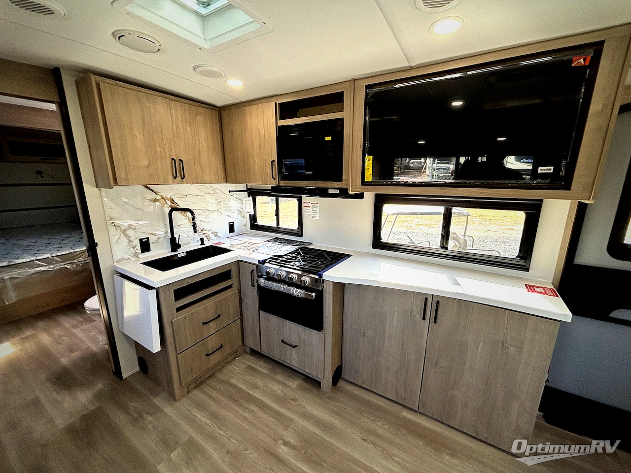 2026 Grand Design Imagine 2500RL Photo 6