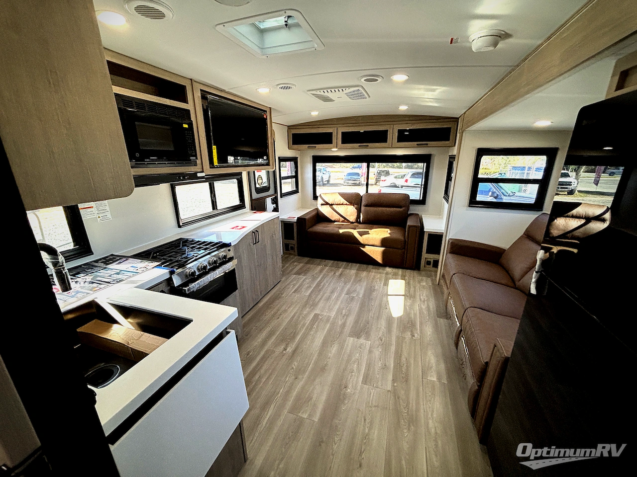 2026 Grand Design Imagine 2500RL Photo 9