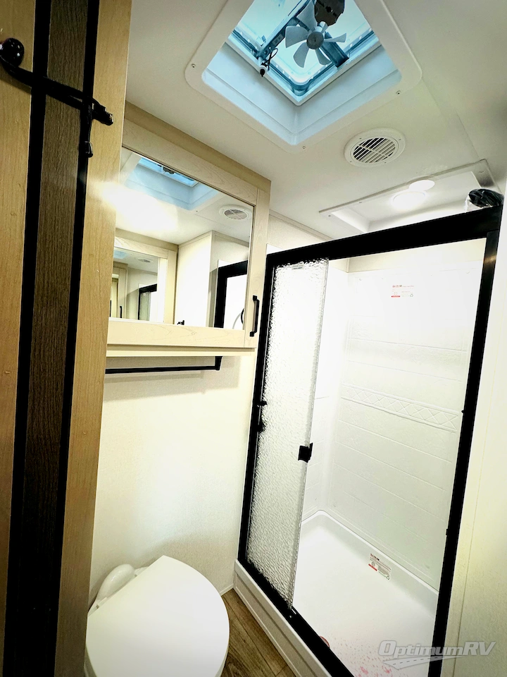 2026 Grand Design Reflection 150 Series 250ML Photo 12