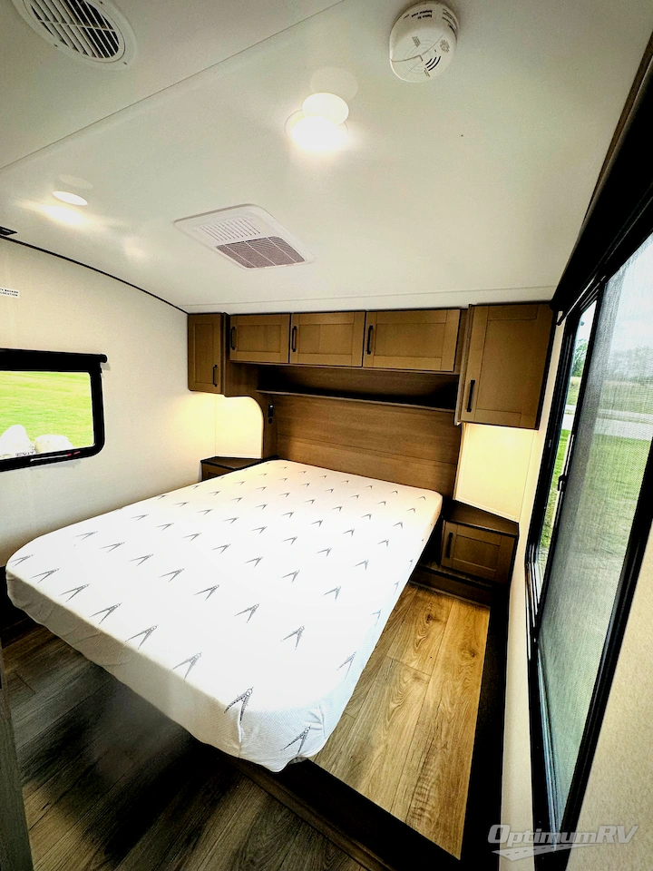 2026 Grand Design Reflection 150 Series 250ML Photo 13