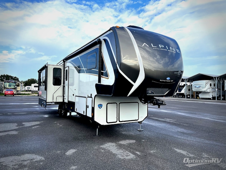2025 Keystone Alpine Avalanche Edition 321RL RV Photo 1
