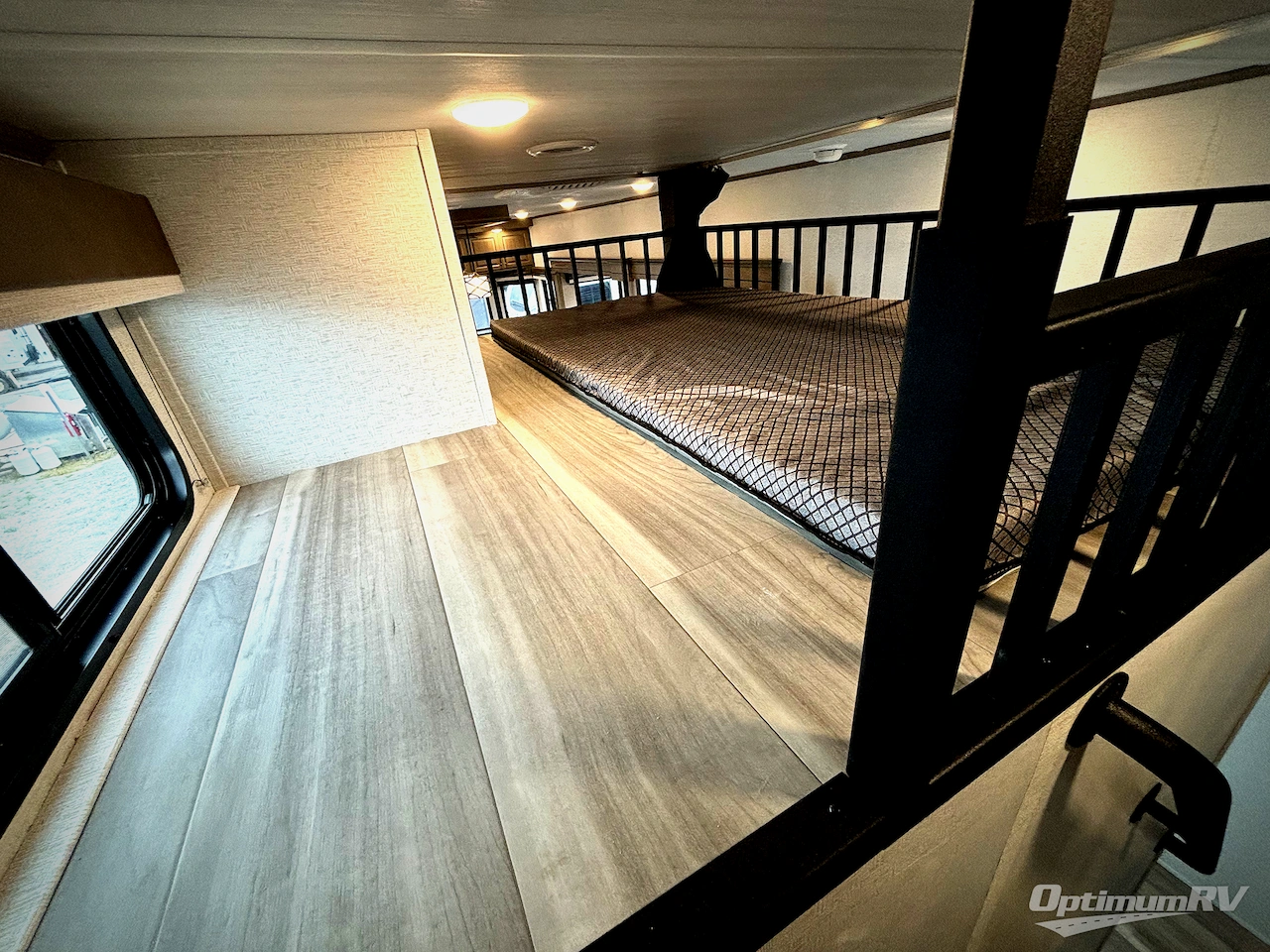 2025 Keystone Residence 40FSRL Photo 12