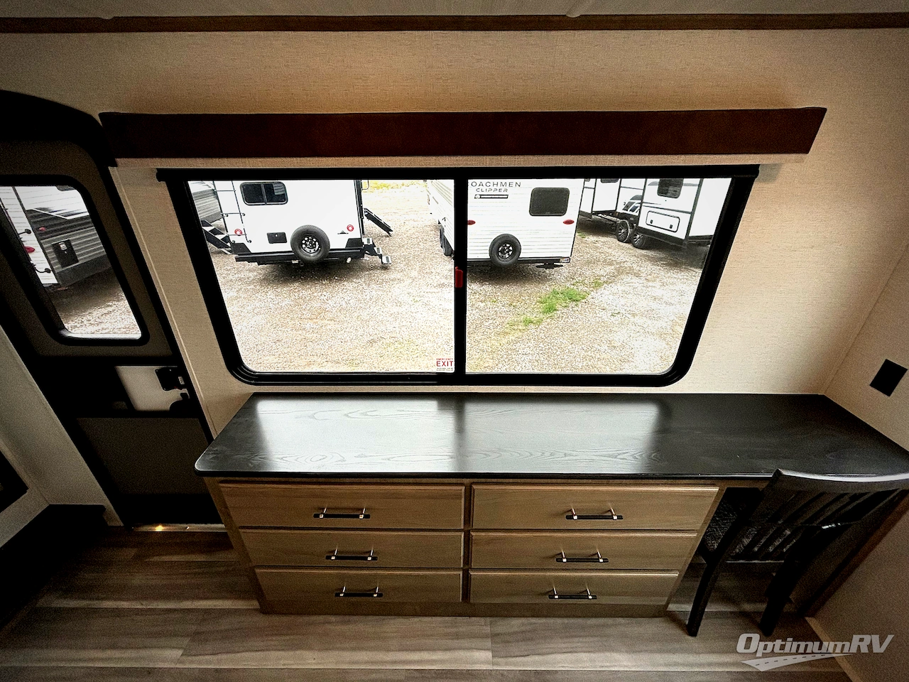 2025 Keystone Residence 40FSRL Photo 11