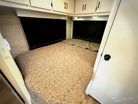 2012 Forest River Solera 24S RV Photo 4