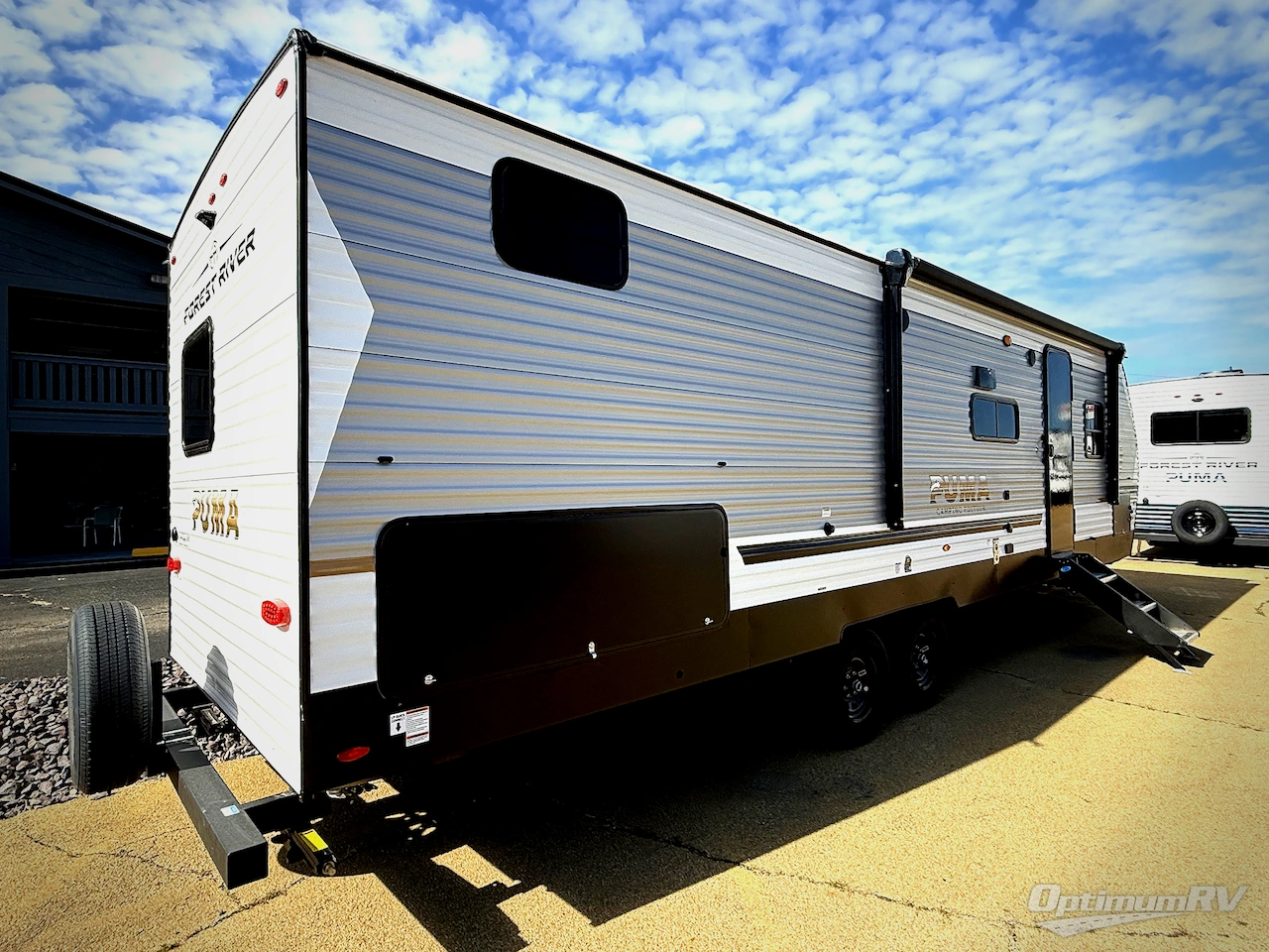 2026 Palomino Puma Camping Edition 305BHCE Photo 2