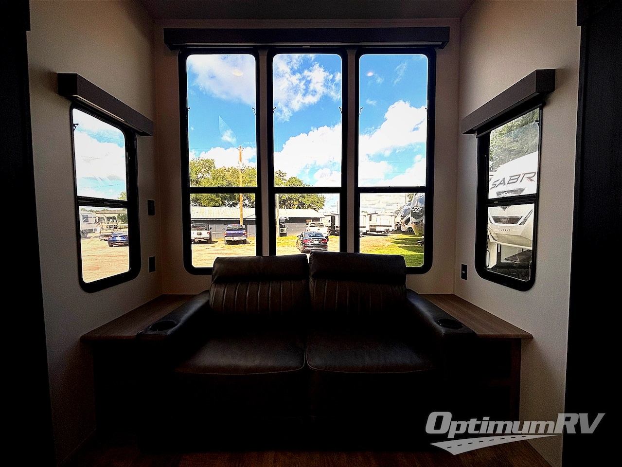 2026 Forest River Puma Vista 401RLFT Photo 7