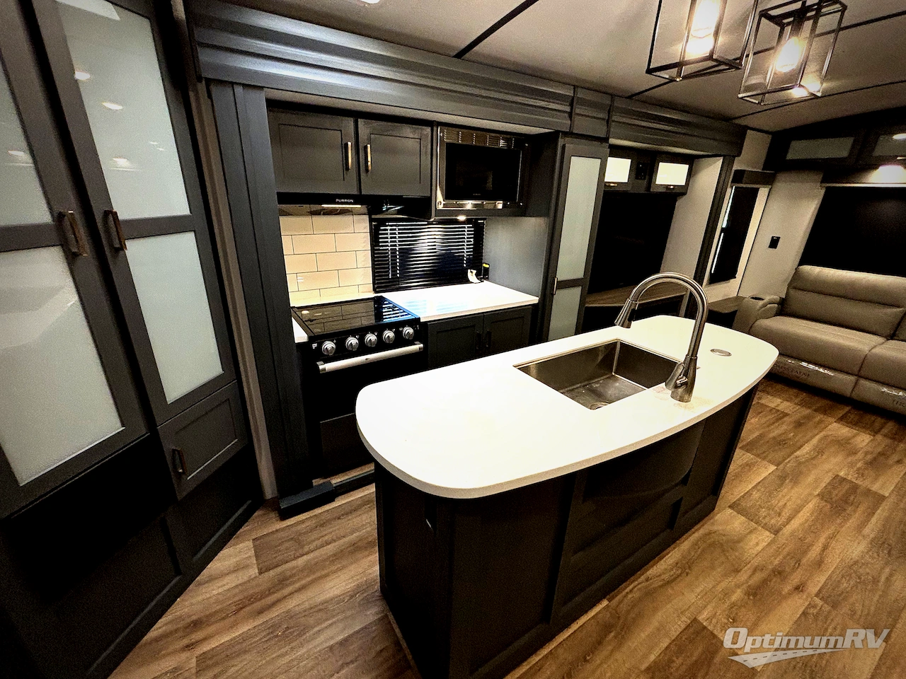 2024 Keystone Premier Ultra Lite 30RIPR Photo 12