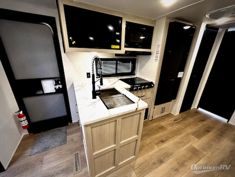 2026 Palomino Puma Camping Edition 250RBCE RV Photo 3