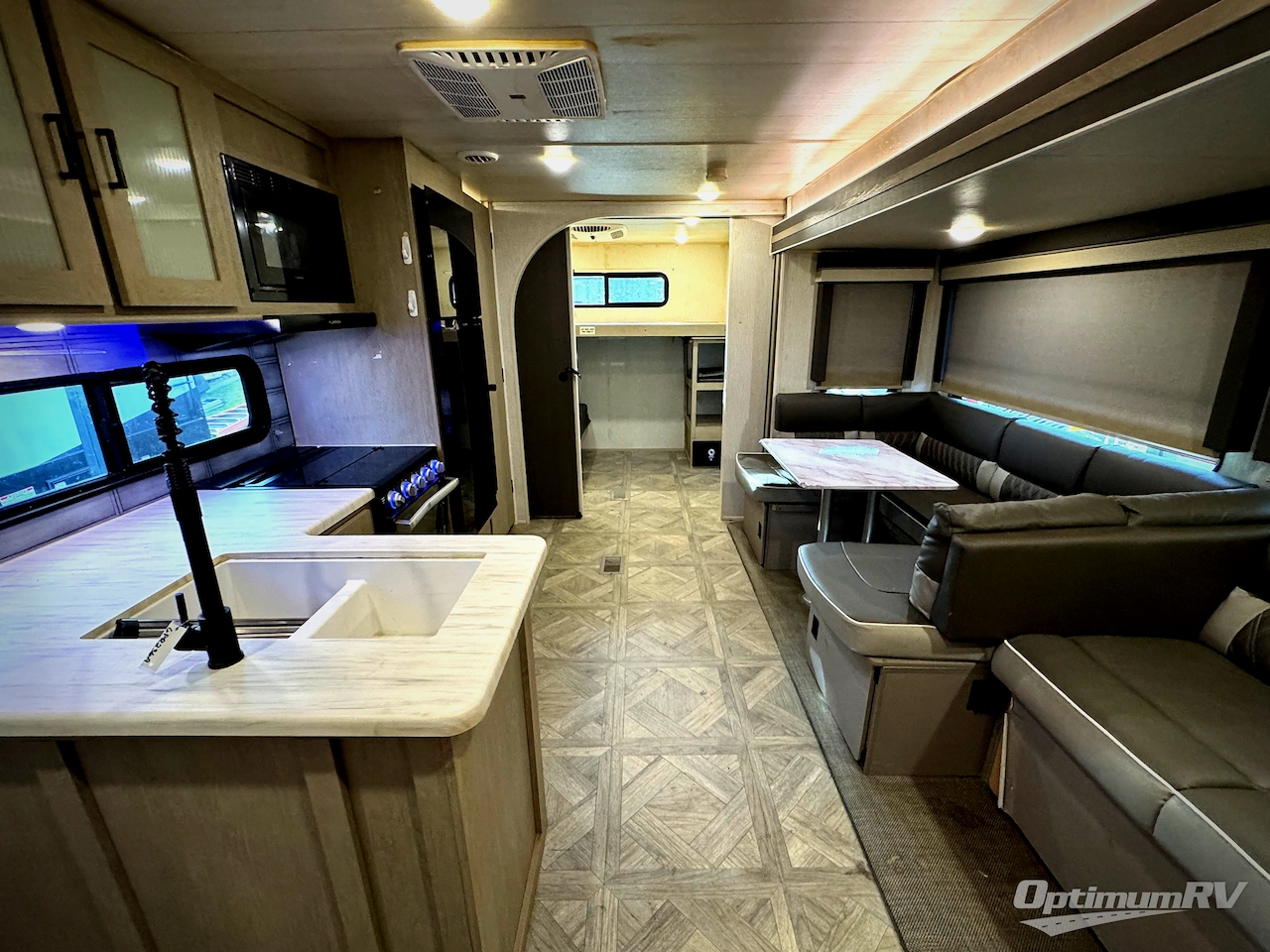 2023 Forest River Wildwood 29VBUD Photo 4