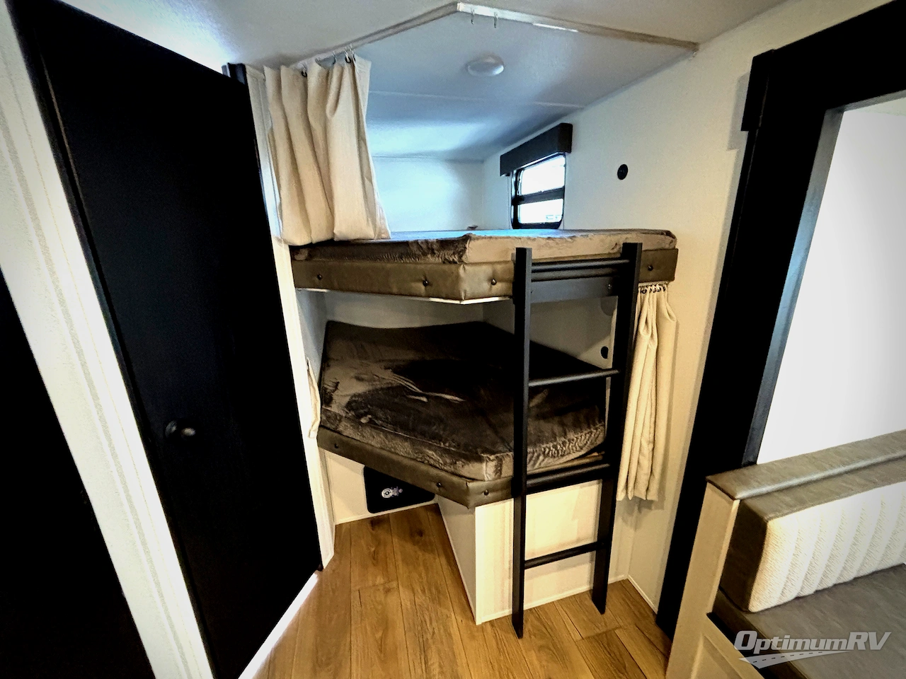 2026 Forest River Puma Camping Edition 284BHCE Photo 9