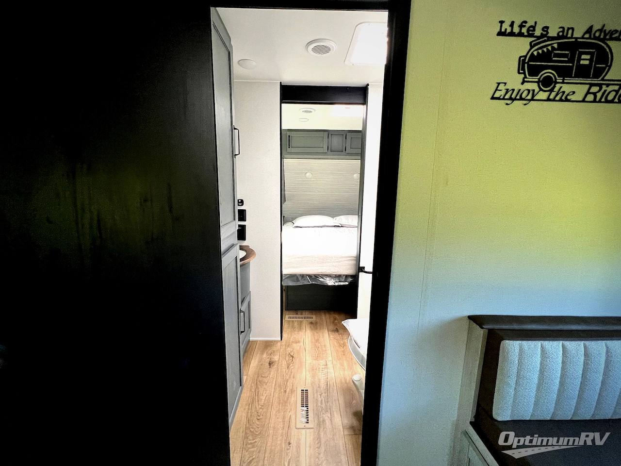 2026 Palomino Puma 227RK Photo 14